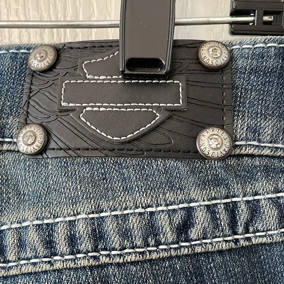 Harley Davidson size 4P curvy bootcut embellished wing mid rise jeans - Picture 10 of 14
